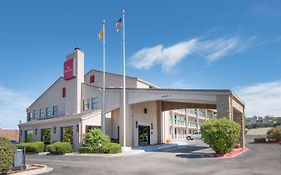 Ramada By Wyndham Albuquerque Airport